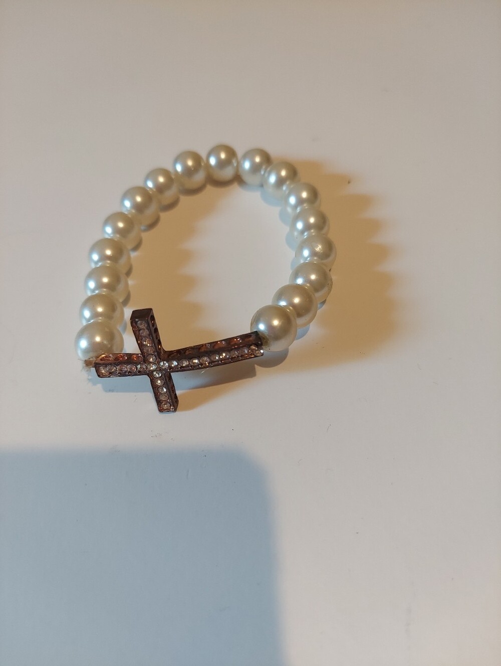 Pearl Bead Stretch Bracelet with Crystal Cross